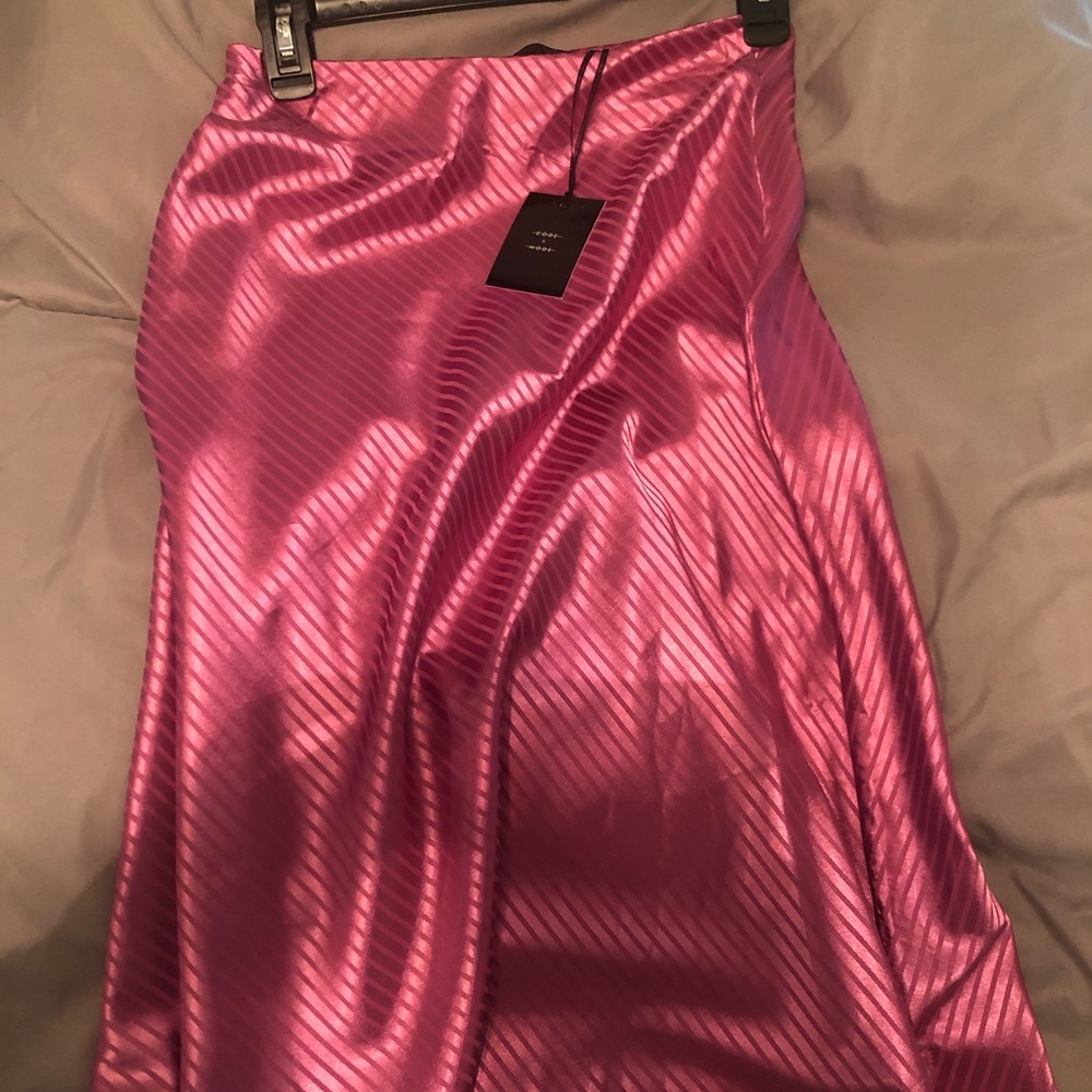 Code X Mode Midi/Under Knee Skirt